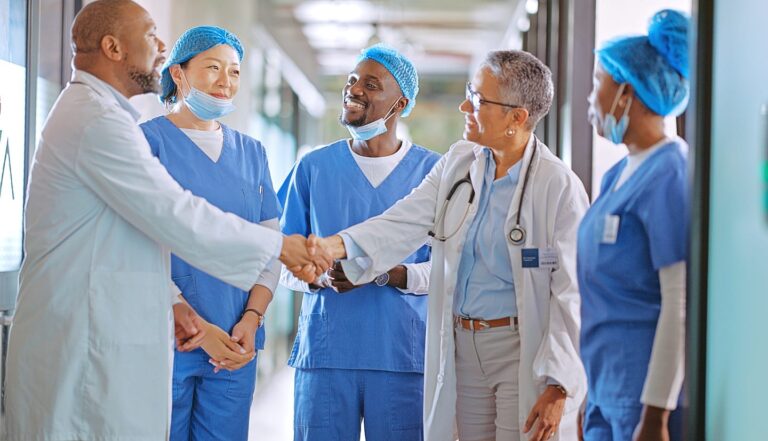 How to retain employees in healthcare