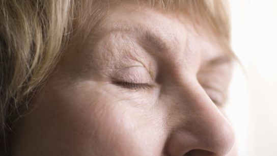 woman eyes eyelid myasthenia gravis